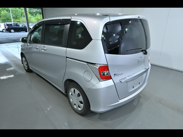 HONDA FREED 2014
