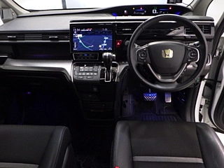 HONDA STEP WAGON 2021