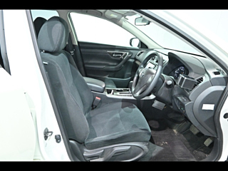 NISSAN TEANA 2017