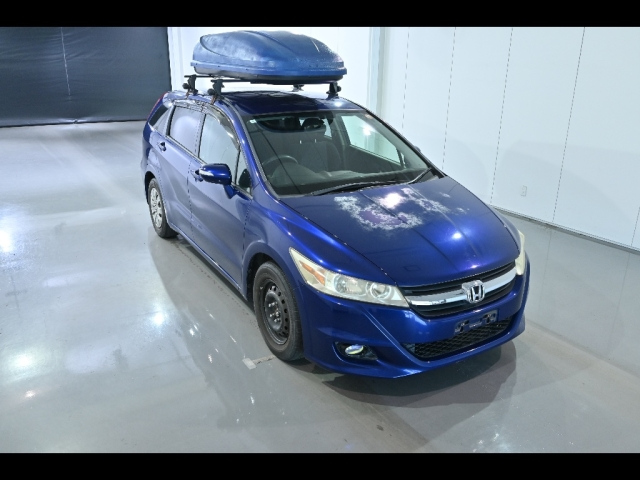 HONDA STREAM 2010