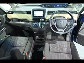 HONDA FREED 2019