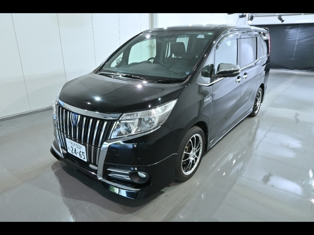 TOYOTA ESQUIRE 2015
