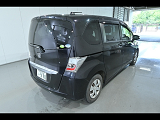 HONDA FREED 2012