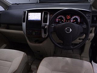 NISSAN SERENA 2009