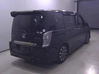 HONDA STEP WAGON 2012