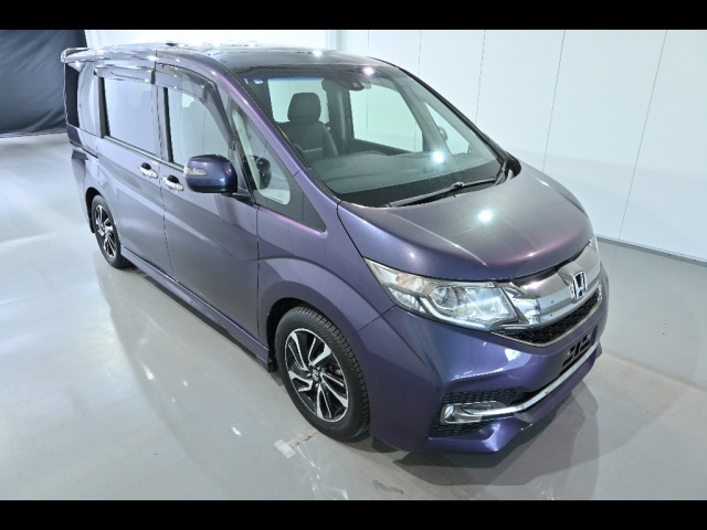 HONDA STEP WAGON 2016