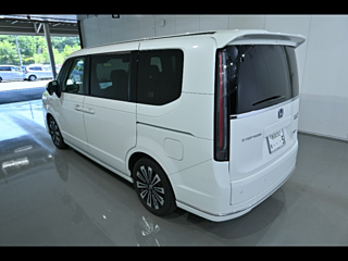 HONDA STEP WAGON 2023