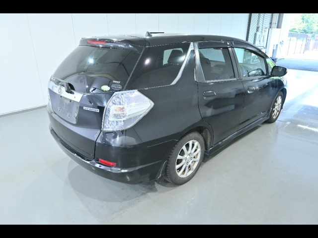 HONDA FIT SHUTTLE 2011