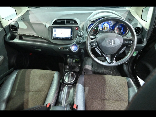 HONDA FIT SHUTTLE 2014