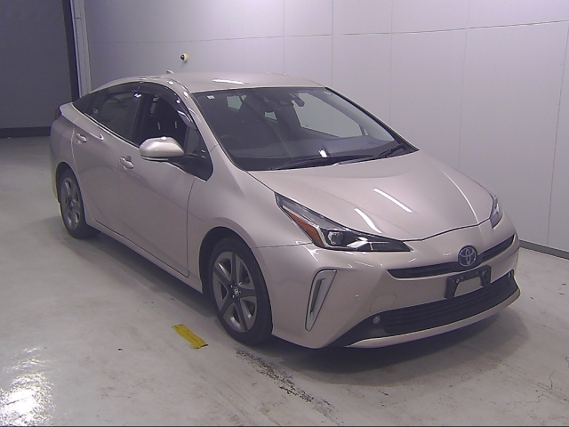 TOYOTA PRIUS 2020