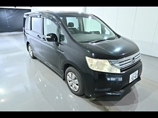 HONDA STEP WAGON 2011