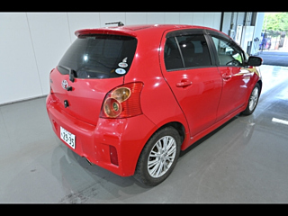 TOYOTA VITZ 2009