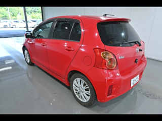 TOYOTA VITZ 2009