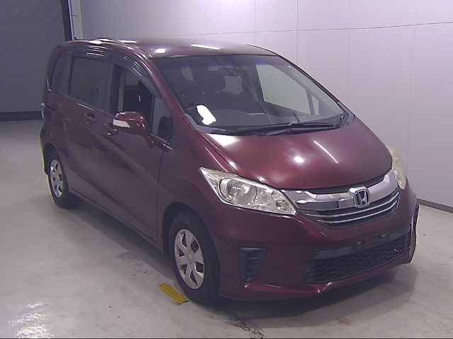 HONDA FREED 2014