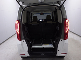 HONDA N BOX 2022