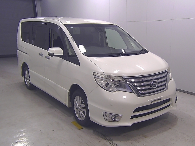 NISSAN SERENA 2014