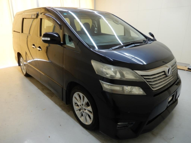 TOYOTA VELLFIRE 2008