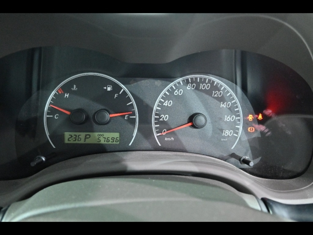 TOYOTA COROLLA AXIO 2010