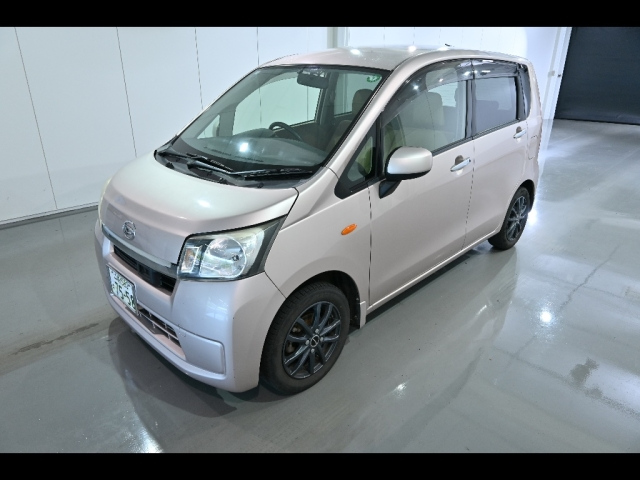 DAIHATSU MOVE 2013