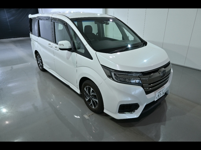 HONDA STEP WAGON 2018