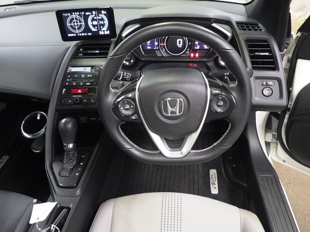 HONDA S660 2015
