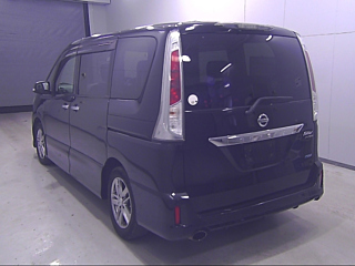NISSAN SERENA 2011