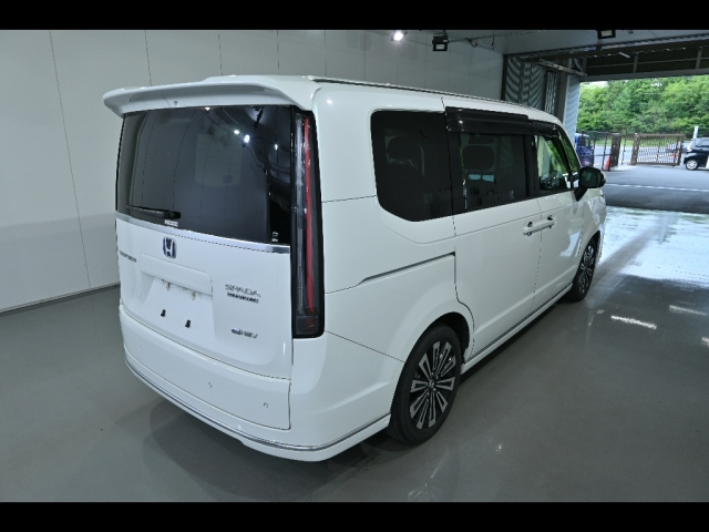 HONDA STEP WAGON 2022