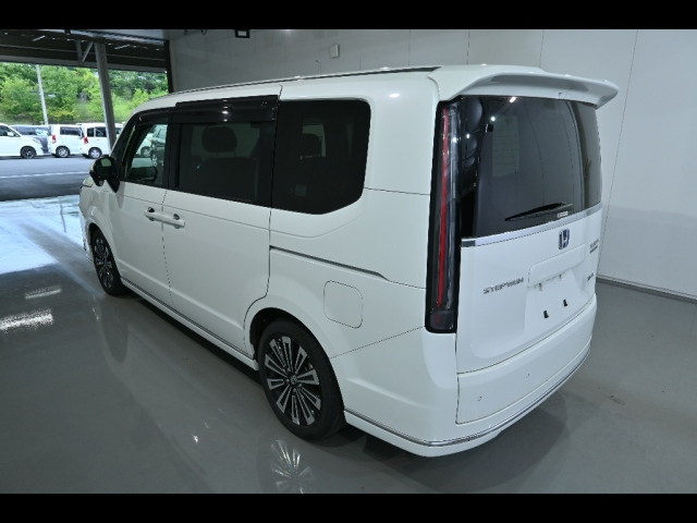 HONDA STEP WAGON 2022