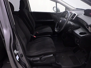 HONDA FREED 2012