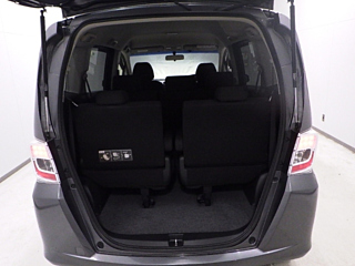 HONDA FREED 2012
