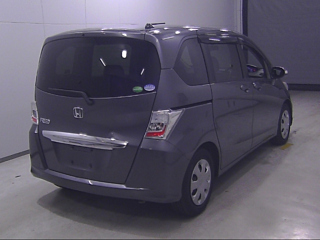 HONDA FREED 2012