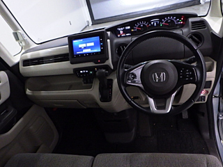 HONDA N BOX 2020