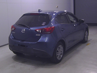 MAZDA DEMIO 2018