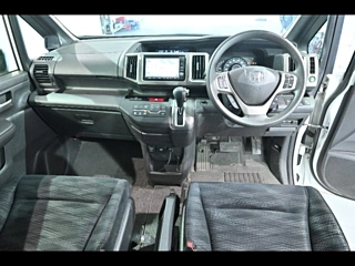 HONDA STEP WAGON 2012