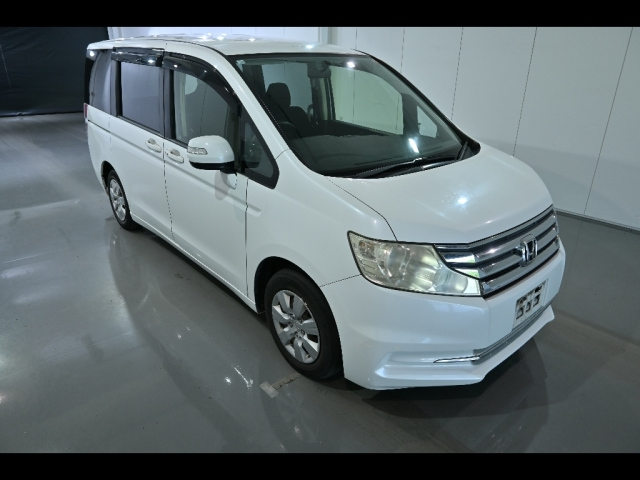HONDA STEP WAGON 2012
