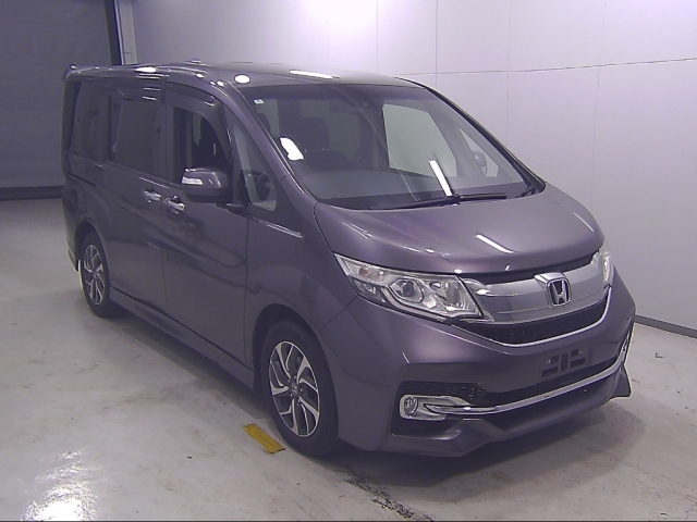 HONDA STEP WAGON 2016