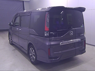 HONDA STEP WAGON 2016