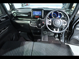 HONDA N BOX 2015