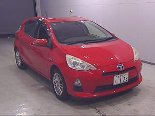 TOYOTA AQUA 2013