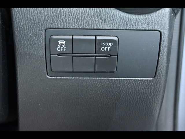 MAZDA DEMIO 2016