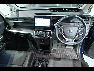 HONDA STEP WAGON 2018