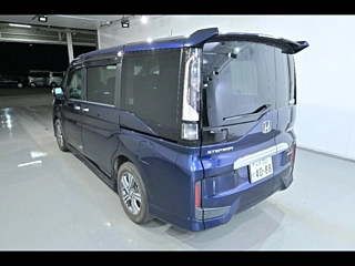 HONDA STEP WAGON 2018