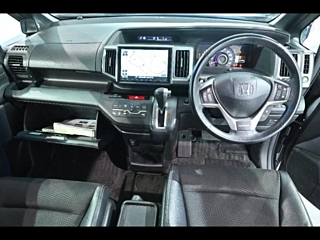 HONDA STEP WAGON 2013