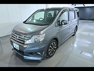HONDA STEP WAGON 2013