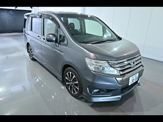 HONDA STEP WAGON 2013