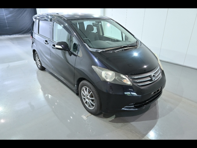 HONDA FREED 2009
