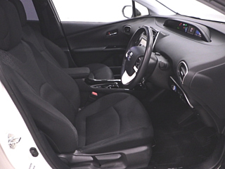 TOYOTA PRIUS 2018