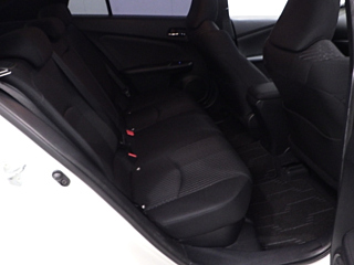 TOYOTA PRIUS 2018