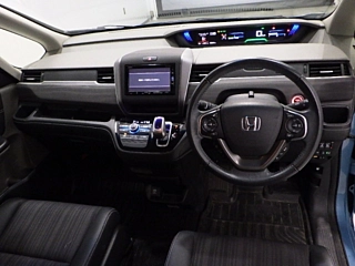 HONDA FREED 2018