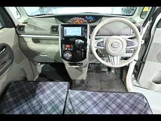 DAIHATSU TANTO 2016